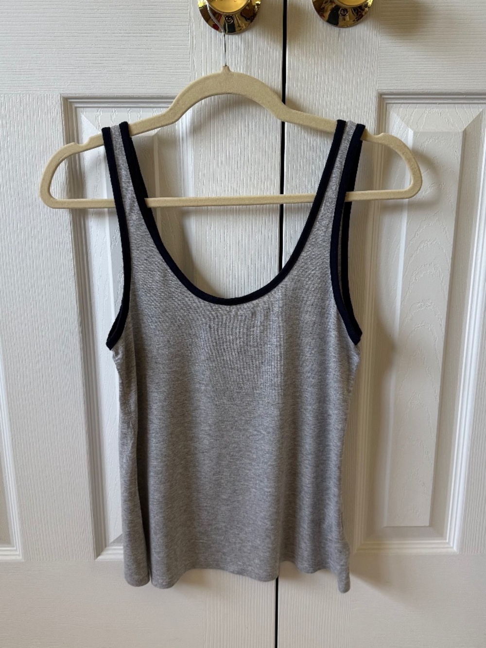 Heather grey BDG cami, contrast navy blue trim, size S